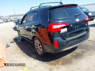 2014 Kia Sorento SX Limited with VIN 5XYKWDA74EG548613, listed as a IAAI auction lot 41766029 with 155,467 mi miles. Bid and sale history available at carsss.com. Image 3.