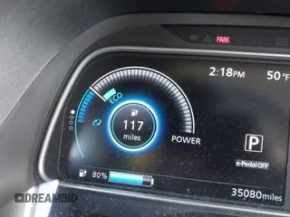 2019 Nissan LEAF SV z VIN 1N4AZ1CPXKC320748, wystawiony jako IAAI lot #41953264 z przebiegiem 35 080 mil mil oraz . Historia ofert i sprzedaży dostępna na DreamBid. Obrazek 17.