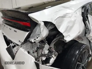 2024 Toyota Prius LE z VIN JTDADABU6R3024846, wystawiony jako IAAI lot #42256141 z przebiegiem 2 840 mil mil oraz . Historia ofert i sprzedaży dostępna na DreamBid. Obrazek 18.