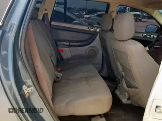 2007 Chrysler Pacifica z VIN 2A8GF48X67R158762, wystawiony jako Copart lot #70044154 z przebiegiem 209 816 mil mil oraz Nie do naprawy • Non repairable. Historia ofert i sprzedaży dostępna na DreamBid. Obrazek 6.