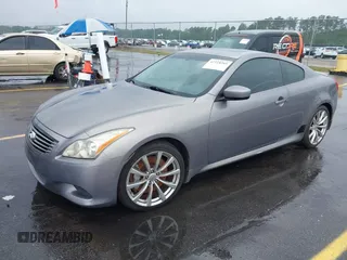2008 Infiniti G37 Coupe Journey with VIN JNKCV64E48M129398, listed as a IAAI auction lot 42118285 with 190,363 mi miles. Bid and sale history available at carsss.com. Image 2.