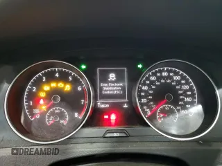 2019 Volkswagen Golf S с VIN 3VWH17AU1KM519565, выставлен на аукционе Copart как лот 82666284 с пробегом 114 029 миль миль и Списание • Salvage title. История ставок и продаж доступна на DreamBid. Изображение 9.