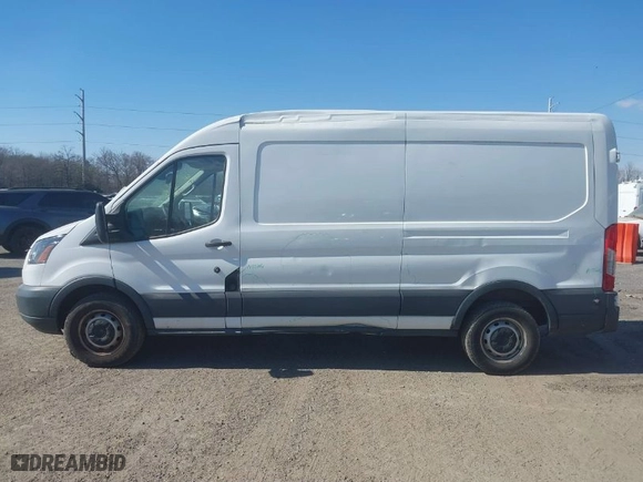 2018 Ford Transit Van with VIN 1FTBW2CM0JKA90595, listed as a IAAI auction lot 41638456 with NaN miles. Bid and sale history available at carsss.com. Image 13.