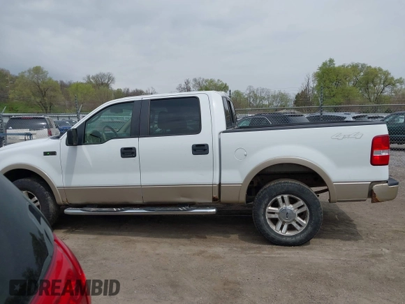2008 Ford F-150 XLT with VIN 1FTPW14V28FA72092, listed as a IAAI auction lot 42038639 with 211,839 mi miles. Bid and sale history available at carsss.com. Image 15.
