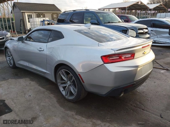 2018 Chevrolet Camaro 1LT with VIN 1G1FB1RS8J0115115, listed as a IAAI auction lot 41207976 with NaN miles. Bid and sale history available at carsss.com. Image 3.