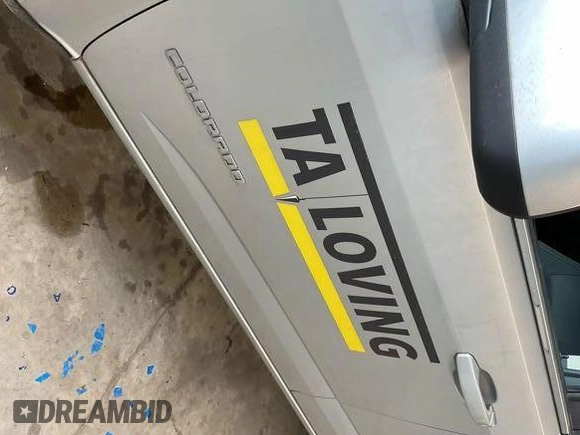 2017 Chevrolet Colorado 2WD LT z VIN 1GCGSCEN7H1185393, wystawiony jako IAAI lot #42511170 z przebiegiem 118 703 mil mil oraz . Historia ofert i sprzedaży dostępna na DreamBid. Obrazek 3.