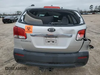 2013 Kia Sorento LX with VIN 5XYKT4A27DG422676, listed as a Copart auction lot 46057525 with 93,486 mi miles and Non Repairable. Bid and sale history available at carsss.com. Image 6.
