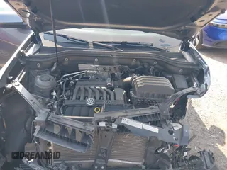 2019 Volkswagen Atlas SEL Premium с VIN 1V2NR2CA5KC605594, выставлен на аукционе IAAI как лот 42335436 с пробегом 73 122 миль миль и . История ставок и продаж доступна на DreamBid. Изображение 10.