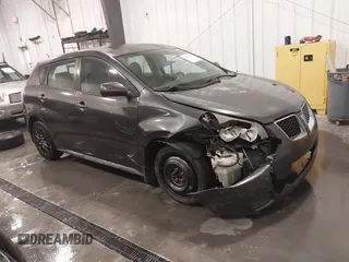 2009 Pontiac Vibe 1SB z VIN 5Y2SP67089Z433703, wystawiony jako IAAI lot #42050246 z przebiegiem 141 916 mil mil oraz . Historia ofert i sprzedaży dostępna na DreamBid. Obrazek 1.