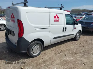 2017 Ram ProMaster City Cargo Tradesman z VIN ZFBERFAB7H6F14411, wystawiony jako IAAI lot #41929544 z przebiegiem 318 038 mil mil oraz . Historia ofert i sprzedaży dostępna na DreamBid. Obrazek 4.