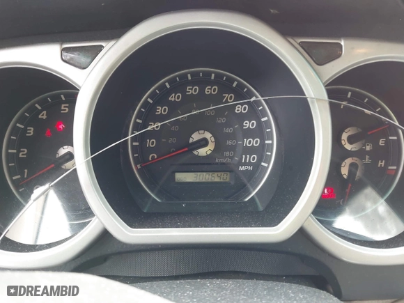 2004 Toyota 4Runner Limited with VIN JTEBU17R140041553, listed as a IAAI auction lot 41346360 with 1 mi miles. Bid and sale history available at carsss.com. Image 7.