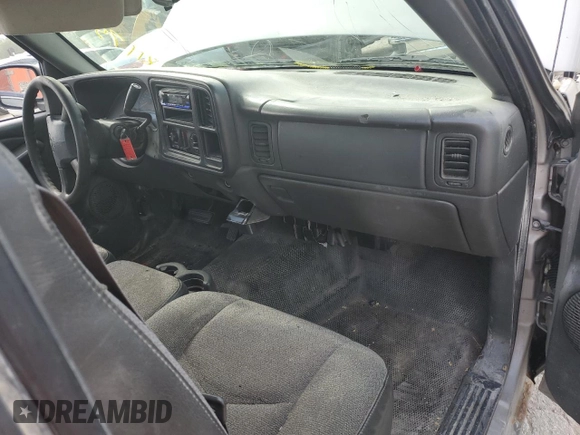 2005 Chevrolet Silverado 1500 Work Truck with VIN 1GCEC14Z25Z272371, listed as a Copart auction lot 68117504 with Not Provided miles and Non Repairable. Bid and sale history available at carsss.com. Image 8.