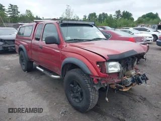 2002 Toyota Tacoma with VIN 5TEWN72N72Z109832, listed as a IAAI auction lot 42526645 with 211,273 mi miles and . Bid and sale history available at DreamBid. Image 1.