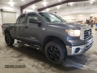 2008 Toyota Tundra z VIN 5TBBV54158S492942, wystawiony jako Copart lot #55522155 z przebiegiem 179 105 mil mil oraz Szkoda całkowita • Salvage title. Historia ofert i sprzedaży dostępna na DreamBid. Obrazek 4.