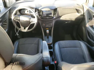 2021 Chevrolet Trax LT z VIN KL7CJLSB1MB335818, wystawiony jako Copart lot #42580495 z przebiegiem 11 278 mil mil oraz Szkoda całkowita • Salvage title. Historia ofert i sprzedaży dostępna na DreamBid. Obrazek 8.