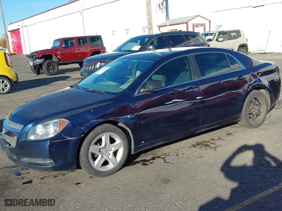 2009 Chevrolet Malibu LS w/1FL with VIN 1G1ZG57B79F133557, listed as a IAAI auction lot 40802424 with 222,170 mi miles. Bid and sale history available at carsss.com. Image 2.