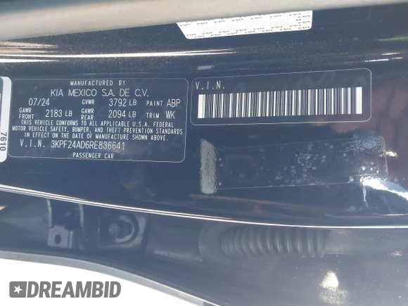 2024 Kia Forte LXS z VIN 3KPF24AD6RE836641, wystawiony jako IAAI lot #41793732 z przebiegiem 16 855 mil mil oraz . Historia ofert i sprzedaży dostępna na DreamBid. Obrazek 9.