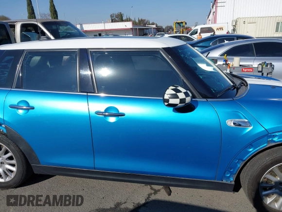 2015 MINI Hardtop 4 Door S with VIN WMWXU3C54F2B58513, listed as a IAAI auction lot 41376804 with 110,186 mi miles and . Bid and sale history available at DreamBid. Image 14.