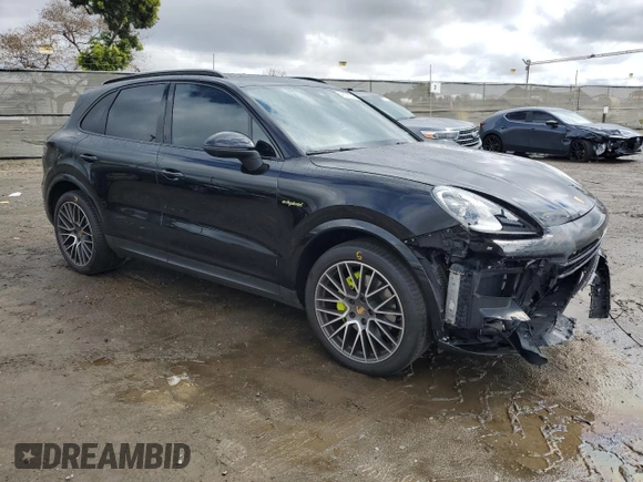2021 Porsche Cayenne E-Hybrid with VIN WP1AE2AYXMDA24972, listed as a Copart auction lot 48999285 with 62,616 mi miles and Salvage title. Bid and sale history available at DreamBid. Image 4.