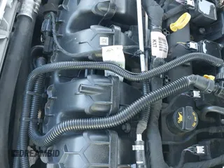 2019 Ford Fusion SE with VIN 3FA6P0T96KR233759, listed as a IAAI auction lot 43123116 with 108,126 mi miles and . Bid and sale history available at DreamBid. Image 19.