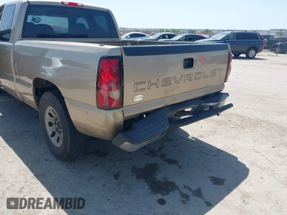 2005 Chevrolet Silverado 1500 Work Truck с VIN 1GCEC19X45Z220571, выставлен на аукционе IAAI как лот 42010514 с пробегом 192 394 миль миль и . История ставок и продаж доступна на DreamBid. Изображение 6.