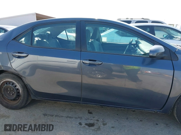 2016 Toyota Corolla L z VIN 5YFBURHE2GP430971, wystawiony jako IAAI lot #42429508 z przebiegiem 141 953 mil mil oraz . Historia ofert i sprzedaży dostępna na DreamBid. Obrazek 14.