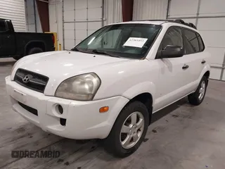 2006 Hyundai Tucson GL with VIN KM8JM72BX6U465737, listed as a IAAI auction lot 42203453 with 162,107 mi miles. Bid and sale history available at carsss.com. Image 2.