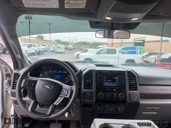 2019 Ford F-250 XL with VIN 1FT7W2BT0KED34616, listed as a IAAI auction lot 42730086 with 58,175 mi miles and . Bid and sale history available at DreamBid. Image 2.