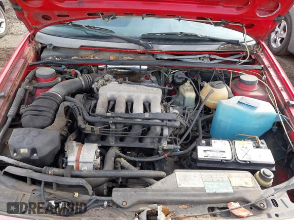 1991 Volkswagen Passat z VIN WVWFB4315ME035691, wystawiony jako IAAI lot #41627396 z przebiegiem 168 795 mil mil oraz . Historia ofert i sprzedaży dostępna na DreamBid. Obrazek 10.