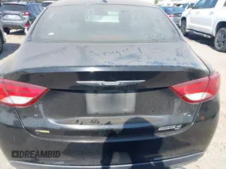 2015 Chrysler 200 S with VIN 1C3CCCBB9FN674748, listed as a IAAI auction lot 42042220 with 162,187 mi miles. Bid and sale history available at carsss.com. Image 16.