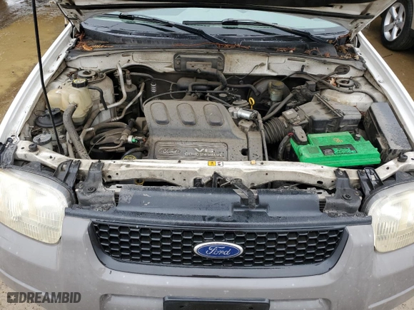 2001 Ford Escape XLS with VIN 1FMYU01191KA29996, listed as a Copart auction lot 86362534 with 265,271 mi miles and Salvage Title. Bid and sale history available at carsss.com. Image 12.