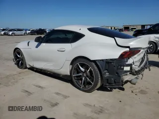 2021 Toyota GR Supra 3.0 with VIN WZ1DB0C00MW041840, listed as a Copart auction lot 43144635 with 6,213 mi miles and Salvage Title. Bid and sale history available at carsss.com. Image 2.