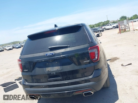 2016 Ford Explorer Sport with VIN 1FM5K8GTXGGB96458, listed as a IAAI auction lot 42224500 with 133,575 mi miles and . Bid and sale history available at DreamBid. Image 15.
