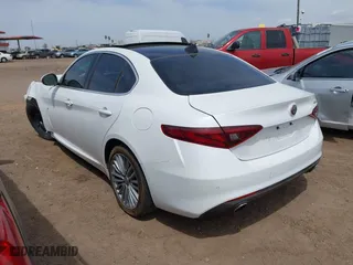 2017 Alfa Romeo Giulia Ti with VIN ZARFAECN5H7554526, listed as a IAAI auction lot 41943557 with 82,222 mi miles. Bid and sale history available at carsss.com. Image 3.