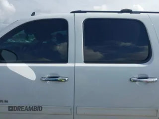 2011 Chevrolet Suburban LT with VIN 1GNSCJE09BR150452, listed as a IAAI auction lot 42655961 with 208,311 mi miles and . Bid and sale history available at DreamBid. Image 14.