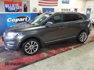 2017 Lincoln MKC Select with VIN 5LMCJ2D90HUL55018, listed as a Copart auction lot 51539275 with 98,938 mi miles and Salvage Title. Bid and sale history available at DreamBid. Image 1.