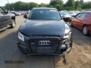 2017 Audi SQ5 Premium Plus with VIN WA1CCAFP7HA009440, listed as a Copart auction lot 62433294 with 83,790 mi miles and Salvage Title. Bid and sale history available at DreamBid. Image 5.