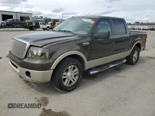 2008 Ford F-150 XLT with VIN 1FTPW12V38FB03238, listed as a Copart auction lot 50013015 with 216,529 mi miles and Clean Title. Bid and sale history available at carsss.com. Image 1.