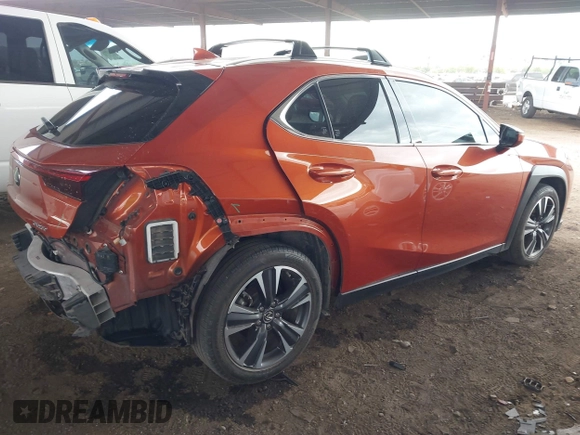 2019 Lexus UX 200 z VIN JTHY3JBH9K2005464, wystawiony jako IAAI lot #42196158 z przebiegiem 50 910 mil mil oraz . Historia ofert i sprzedaży dostępna na DreamBid. Obrazek 4.