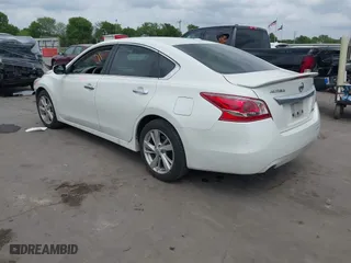 2013 Nissan Altima 2.5 SL with VIN 1N4AL3AP3DN488058, listed as a IAAI auction lot 41876703 with 139,278 mi miles. Bid and sale history available at carsss.com. Image 3.