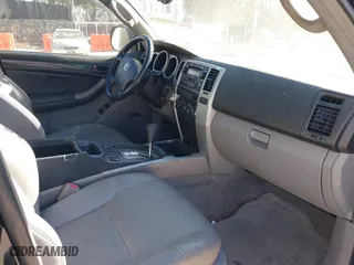 2004 Toyota 4Runner Limited with VIN JTEBU17R948024436, listed as a IAAI auction lot 41313171 with 202,697 mi miles. Bid and sale history available at carsss.com. Image 5.