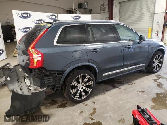 2024 Volvo XC90 Ultimate Bright Theme z VIN YV4H60CF4R1255384, wystawiony jako Copart lot #42584625 z przebiegiem 5 806 mil mil oraz Szkoda całkowita • Salvage title. Historia ofert i sprzedaży dostępna na DreamBid. Obrazek 3.