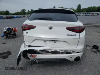 2021 Alfa Romeo Stelvio Ti z VIN ZASPAKBN5M7D10827, wystawiony jako Copart lot #58200015 z przebiegiem Nie podano mil oraz Szkoda całkowita • Salvage title. Historia ofert i sprzedaży dostępna na DreamBid. Obrazek 6.