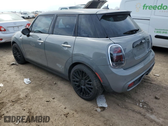 2016 MINI Hardtop 4 Door S with VIN WMWXU3C53G2D27910, listed as a Copart auction lot 52820215 with 177,506 mi miles and Clean title. Bid and sale history available at DreamBid. Image 2.