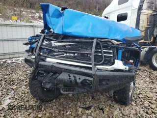 2021 Ram 2500 Tradesman with VIN 3C6UR5CJ2MG637831, listed as a Copart auction lot 42915335 with 27,980 mi miles and Salvage Title. Bid and sale history available at carsss.com. Image 5.