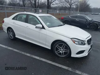 2016 Mercedes-Benz E-Class E 350 Luxury with VIN WDDHF8JB1GB240842, listed as a IAAI auction lot 41079330 with 46,322 mi miles. Bid and sale history available at carsss.com. Image 1.