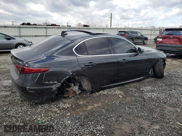 2021 Alfa Romeo Giulia Ti with VIN ZARFANBNXM7641463, listed as a Copart auction lot 42872425 with 47,471 mi miles and Salvage title. Bid and sale history available at DreamBid. Image 3.