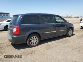 2014 Chrysler Town & Country Touring z VIN 2C4RC1BG9ER125980, wystawiony jako Copart lot #55575455 z przebiegiem 246 013 mil mil oraz Szkoda całkowita • Salvage title. Historia ofert i sprzedaży dostępna na DreamBid. Obrazek 3.