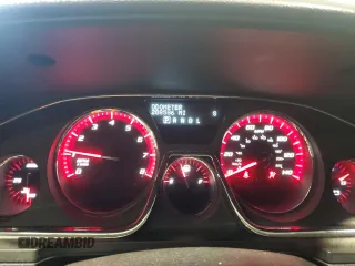 2014 GMC Acadia SLT with VIN 1GKKRRKD3EJ110582, listed as a Copart auction lot 44424785 with 208,586 mi miles and Salvage Title. Bid and sale history available at carsss.com. Image 9.