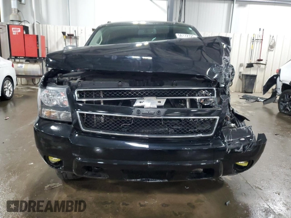 2013 Chevrolet Avalanche LT with VIN 3GNTKFE72DG230454, listed as a Copart auction lot 56172725 with 146,777 mi miles and Salvage title. Bid and sale history available at DreamBid. Image 5.